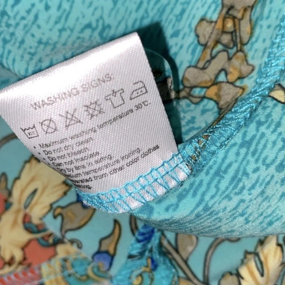 Urban Coco turquoise paisley top with tassels size medium - Picture 10 of 10